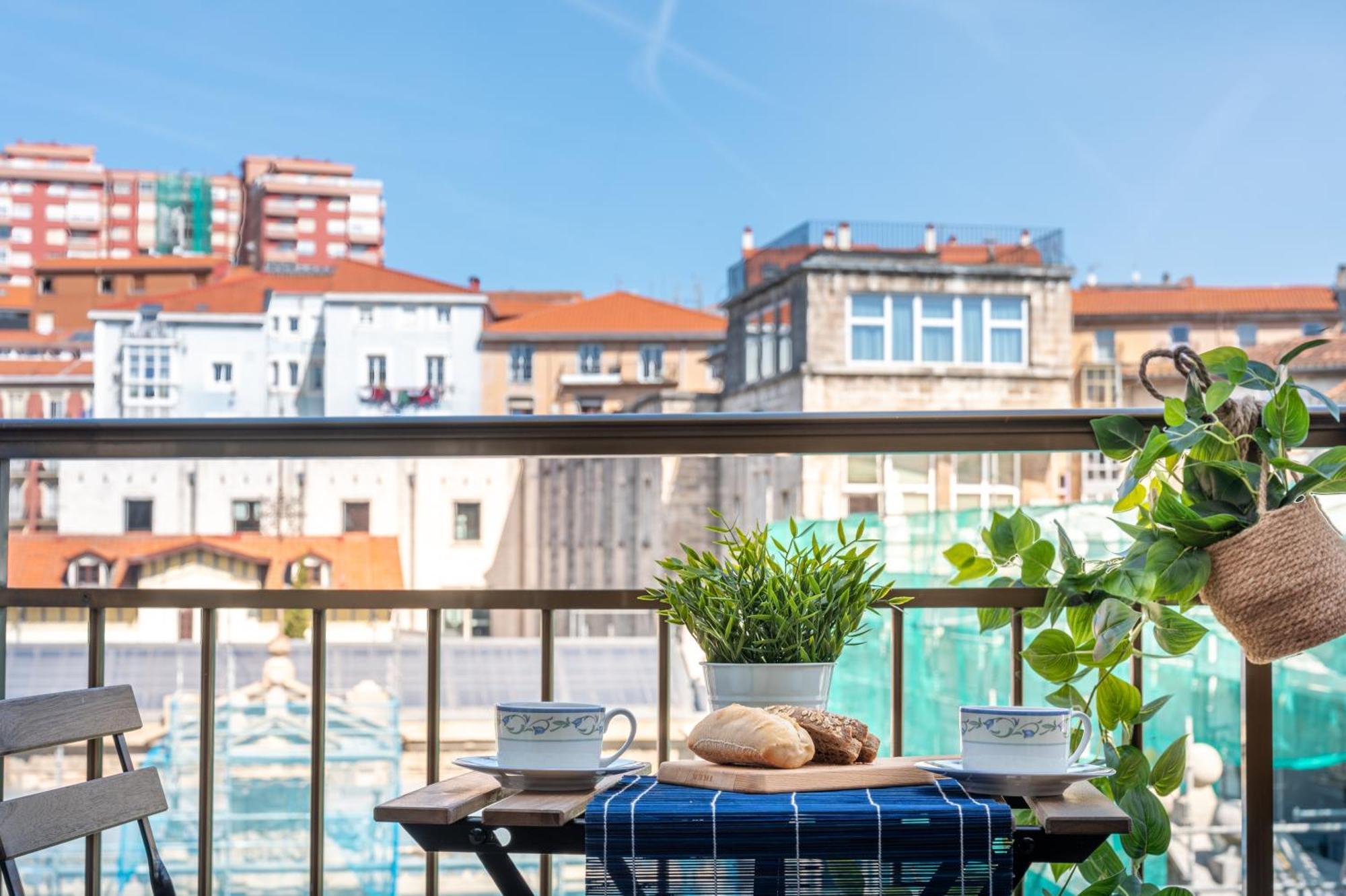 Jm8-Clasico Y Espacioso Apartamento En Pleno Centro De Santander Extérieur photo